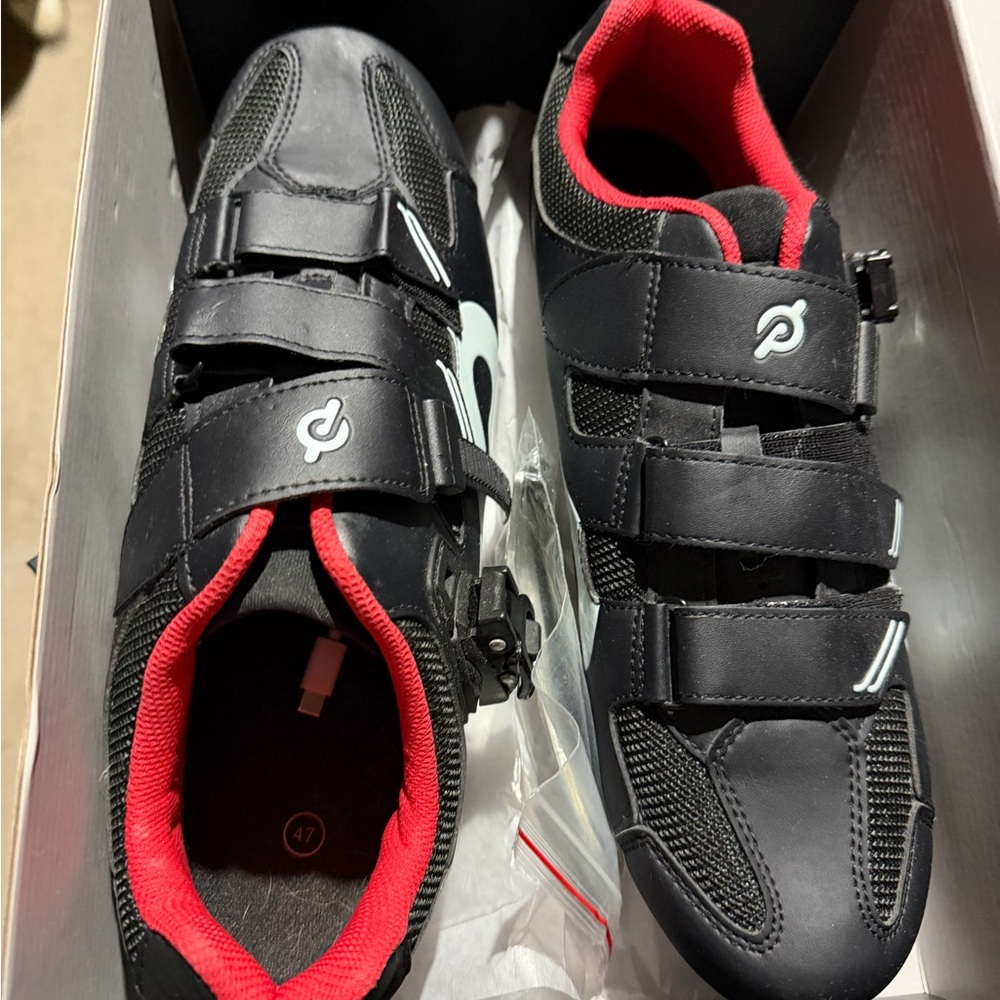 Black and Red Cycling Shoes